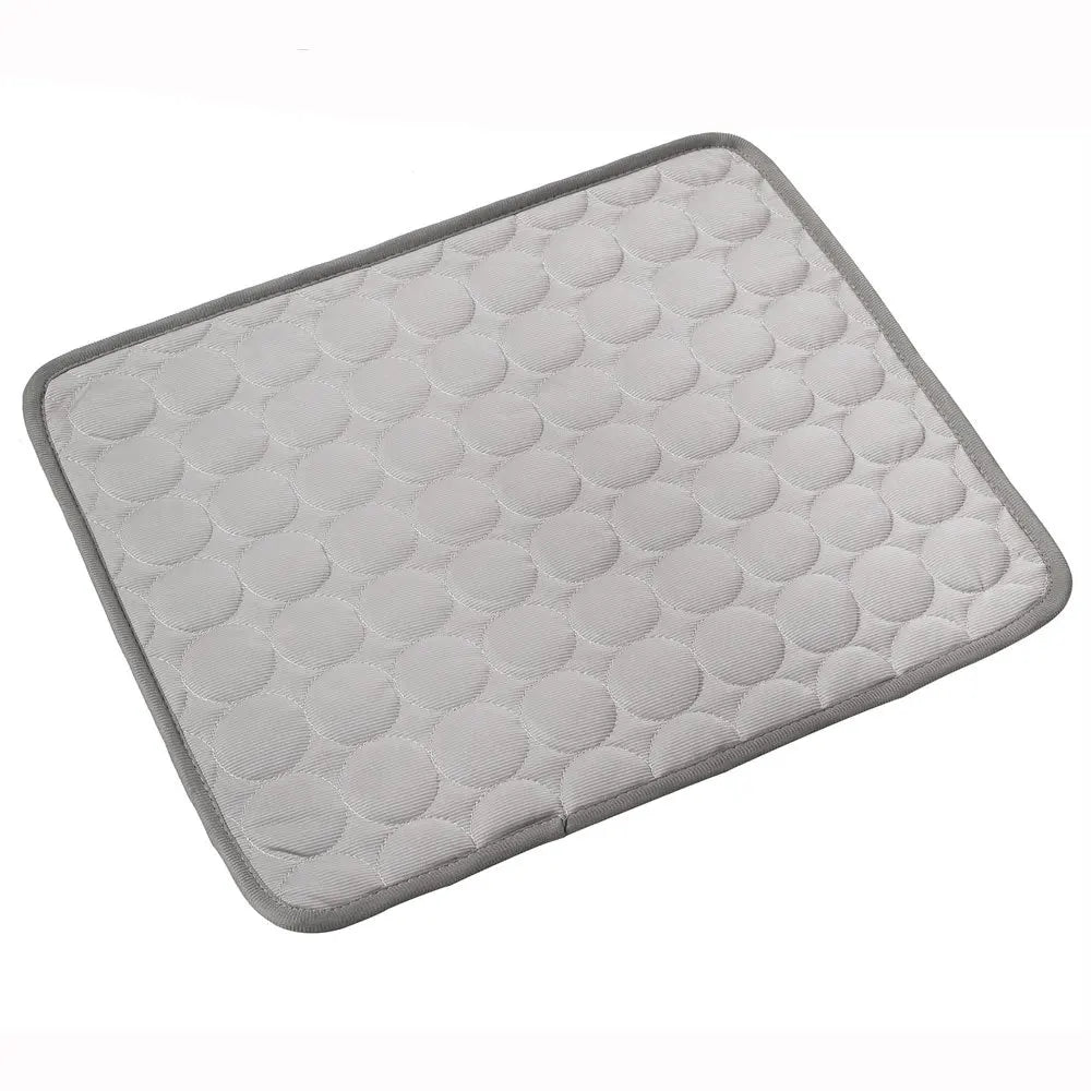 ❄️ Tapis Rafraîchissant Été – Confort Glacial pour Chiens & Chats